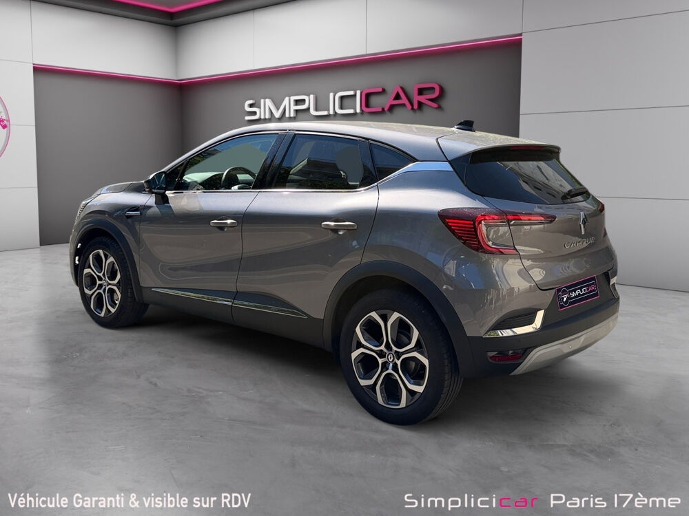 Captur mild hybrid 160 EDC Techno 2023 occasion 75017 Paris
