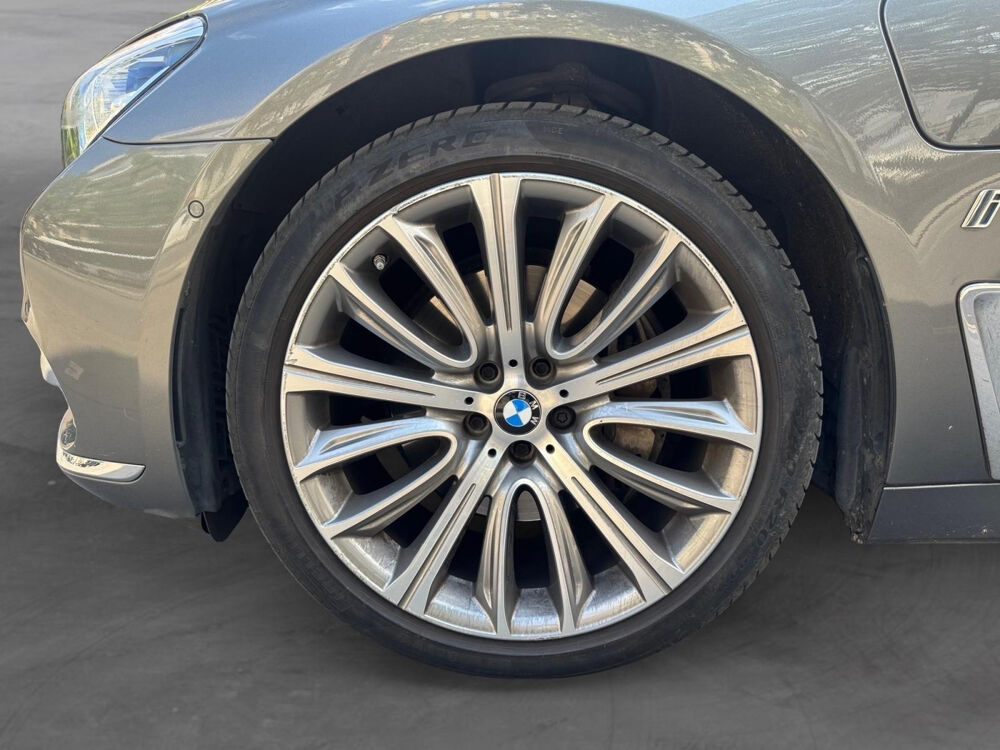 S&eacute;rie 7 740e iPerformance 326 ch Exclusive A 2016 occasion 75017 Paris