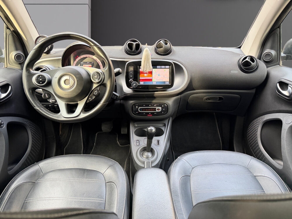 ForTwo Fortwo Coup&eacute; 0.9 90 ch S&S BA6 Prime 2016 occasion 75017 Paris