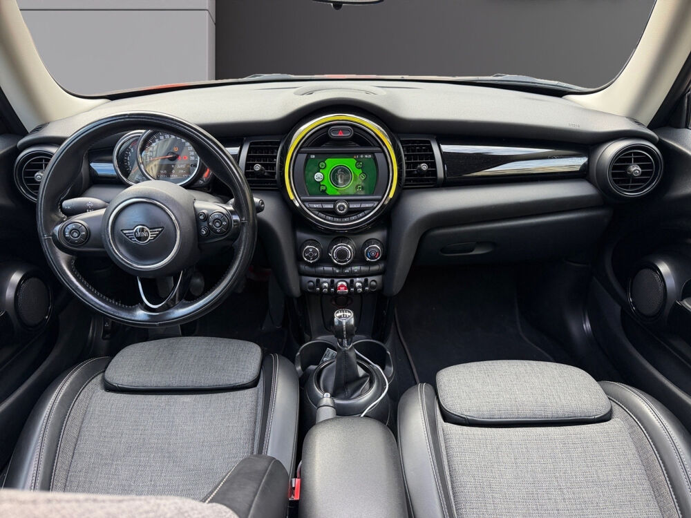 One Hatch 3 Portes 102 ch Edition Heddon Street 2018 occasion 75017 Paris