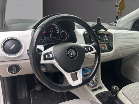 UP Up 1.0 75 BlueMotion Technology BVM5 Up! Beats Audio 2019 occasion 75017 Paris