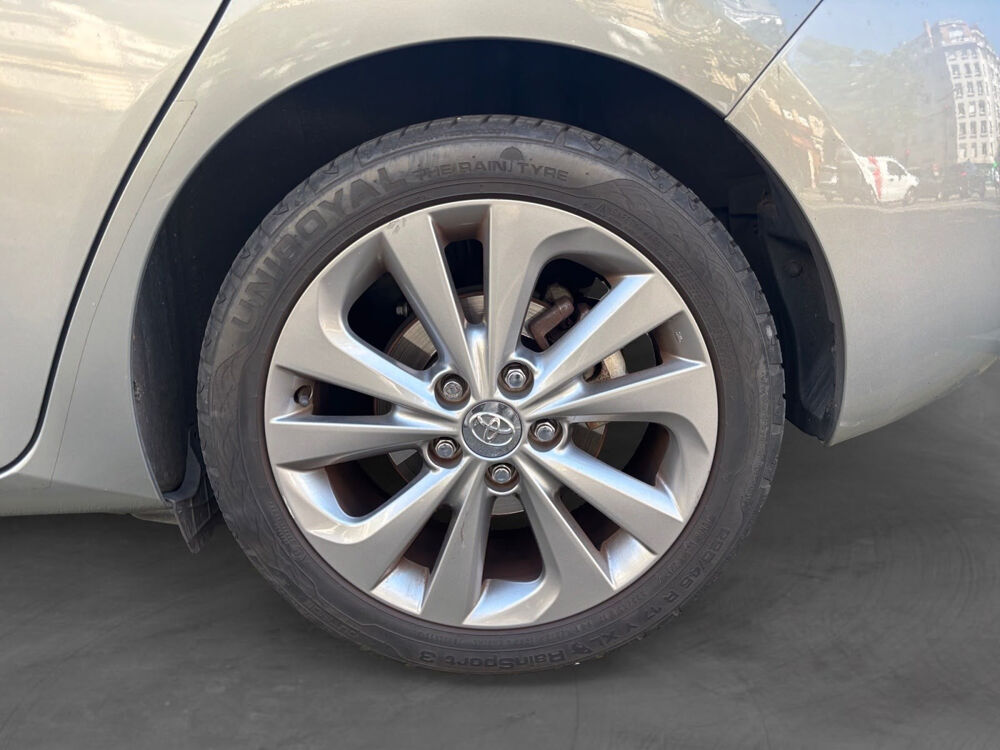 Auris Hybride 136h Style 2014 occasion 75017 Paris
