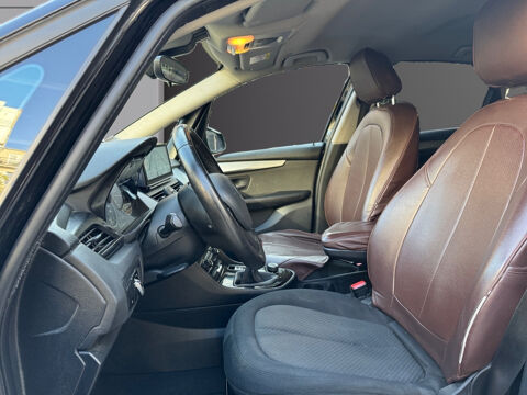 Serie 2 Active Tourer 216i 102 ch Luxury 2017 occasion 75017 Paris