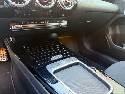 Classe A 200 7G-DCT AMG Line 2024 occasion 75017 Paris