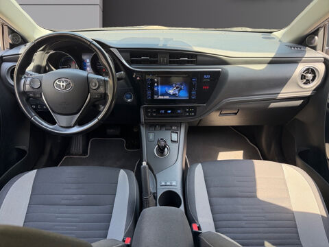 Auris Touring Sports Hybride 136h TechnoLine 2018 occasion 75017 Paris