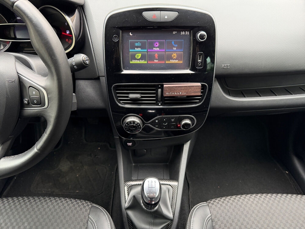 Clio IV Clio TCe 90 Energy Edition One 2017 occasion 75017 Paris