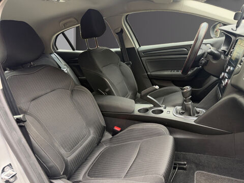 Megane IV M&eacute;gane IV Berline Blue dCi 115 Business 2020 occasion 75017 Paris
