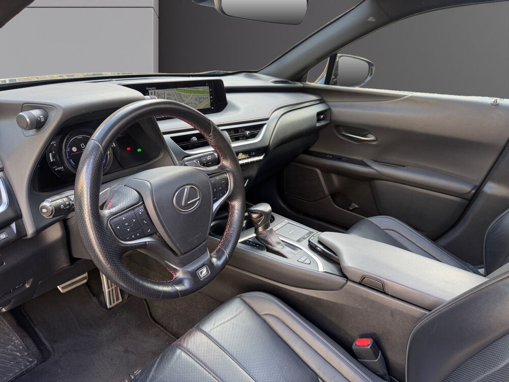 UX 250h 2WD F SPORT Executive 2019 occasion 75017 Paris