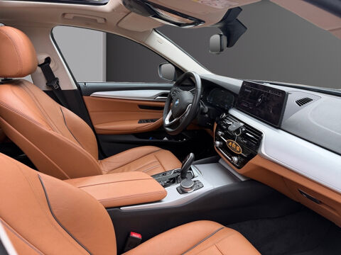 S&eacute;rie 5 530e TwinPower Turbo 292 ch BVA8 Luxury 2020 occasion 75017 Paris