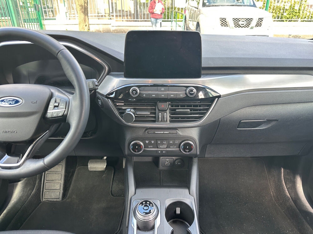 Kuga 2.5 Duratec 225 ch PHEV Powershift Titanium 2023 occasion 75017 Paris