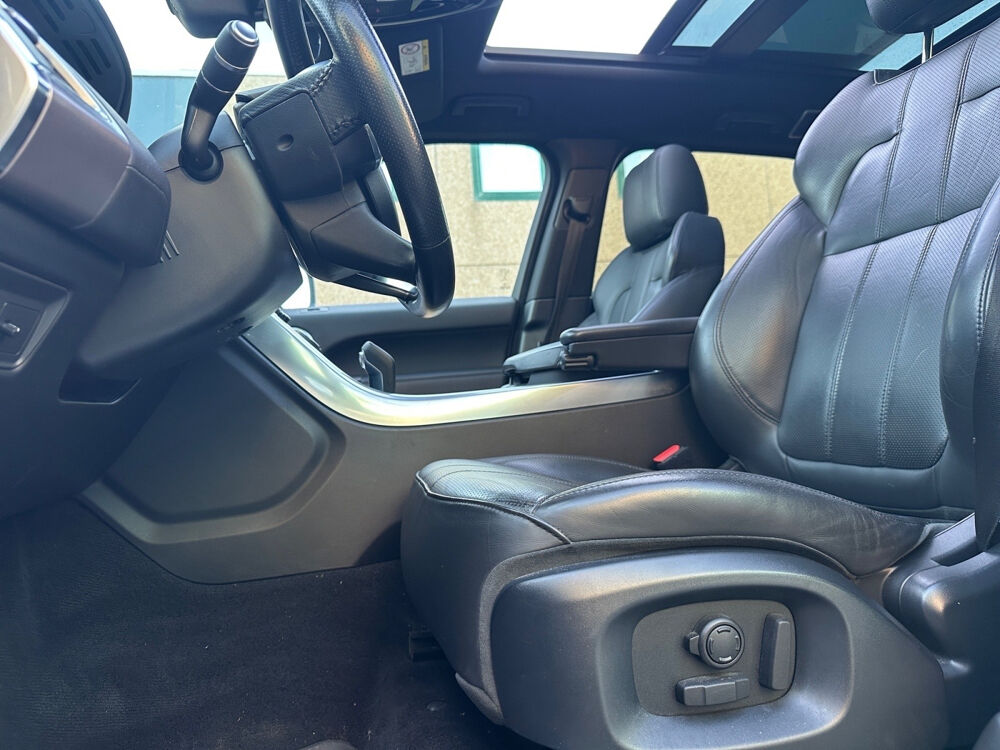 Range Sport Range Rover Sport Mark V SD4 2.0L 240ch 2017 occasion 75017 Paris