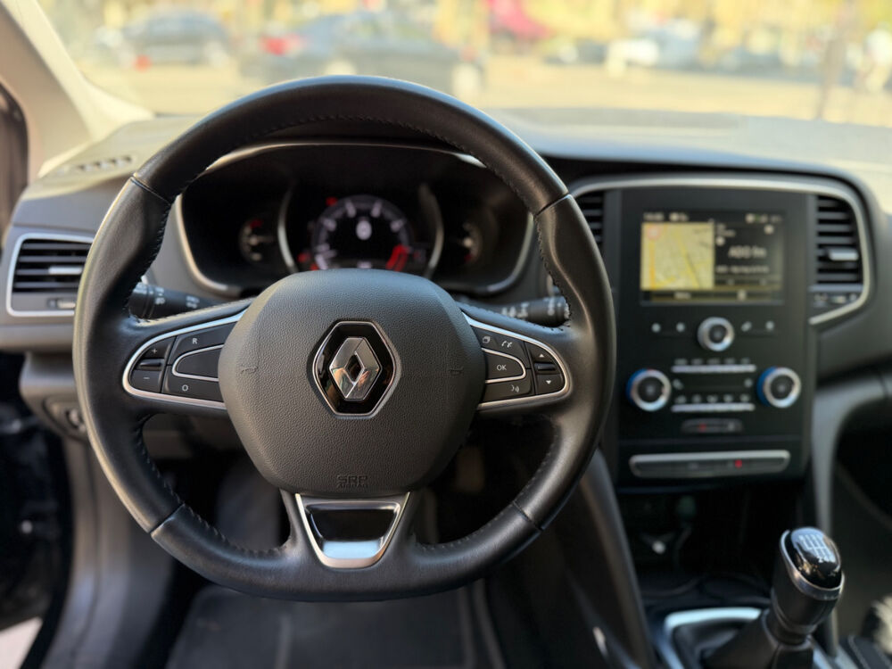 Megane IV M&eacute;gane IV Berline TCe 115 FAP Limited 2019 occasion 75017 Paris