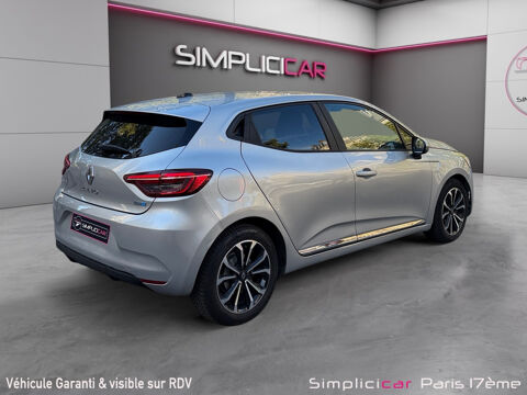 Clio V Clio E-Tech full hybrid 145 Evolution 2023 occasion 75017 Paris