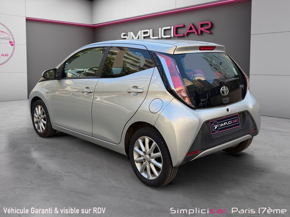 Aygo 1.0 VVT-i x-play 2015 occasion 75017 Paris