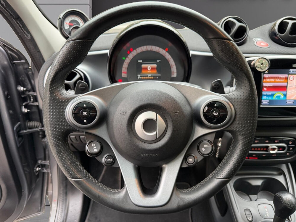 ForFour Forfour 0.9 90 ch S&S BA6 Prime 2018 occasion 75017 Paris