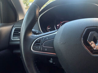 Megane IV M&eacute;gane IV Berline Blue dCi 115 EDC Business 2019 occasion 75017 Paris