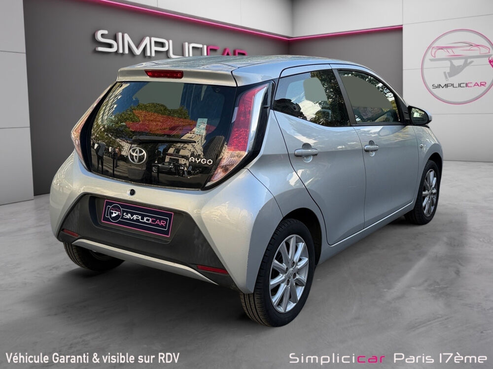 Aygo 1.0 VVT-i x-play 2015 occasion 75017 Paris