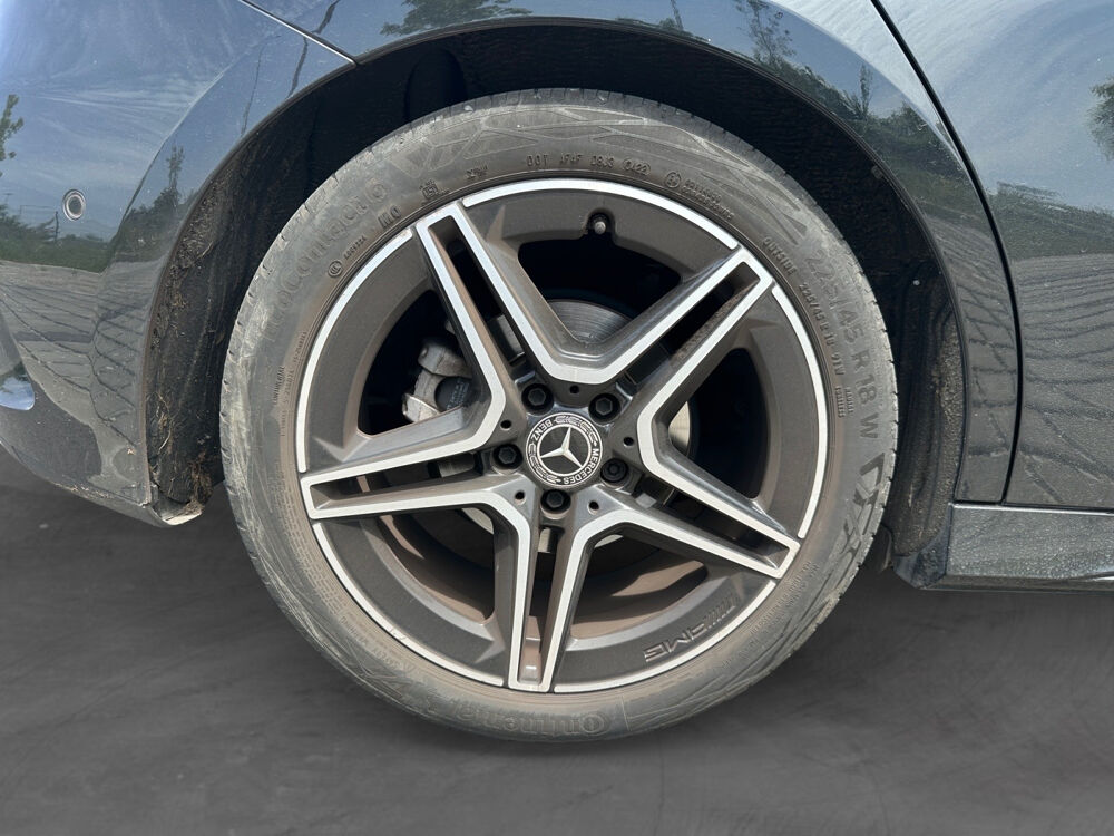 Classe A 180 7G-DCT AMG Line 2022 occasion 75017 Paris