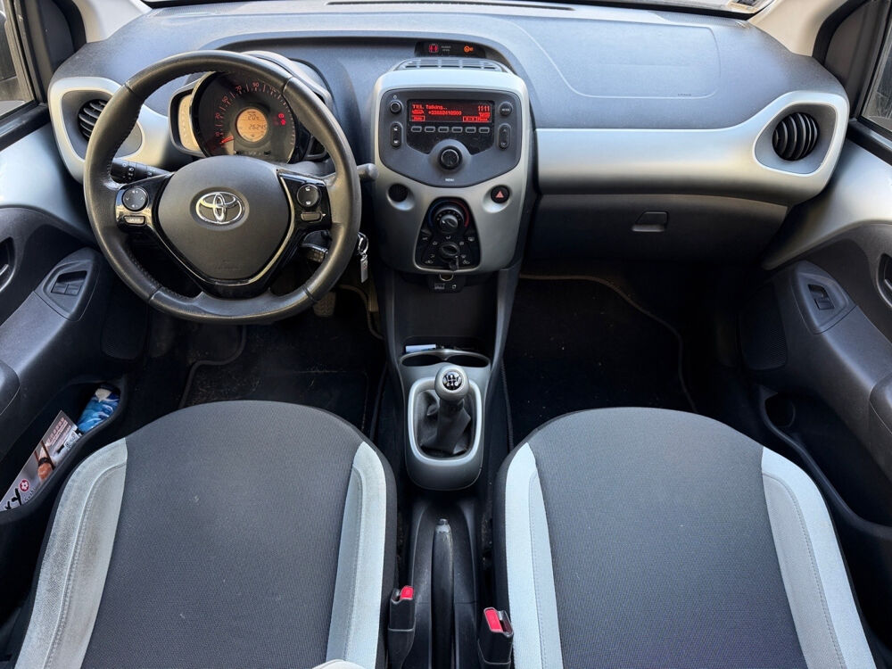 Aygo 1.0 VVT-i x-play 2015 occasion 75017 Paris