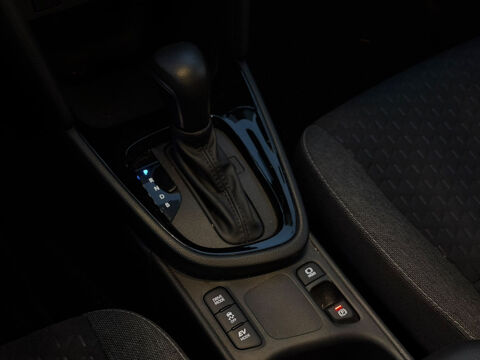 Yaris Cross Hybride 116h AWD-i Design 2024 occasion 75017 Paris