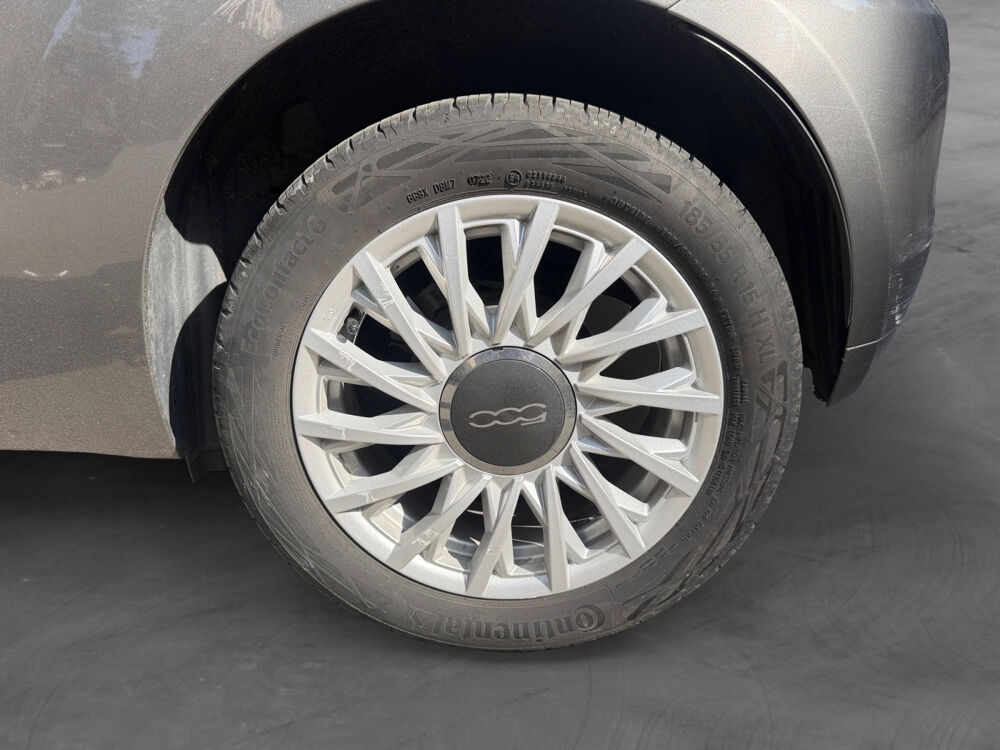 500 C 1.0 70 ch Hybride BSG S/S Dolcevita 2022 occasion 75017 Paris
