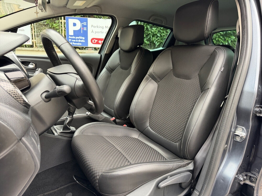 Clio IV Clio TCe 90 Energy Edition One 2017 occasion 75017 Paris
