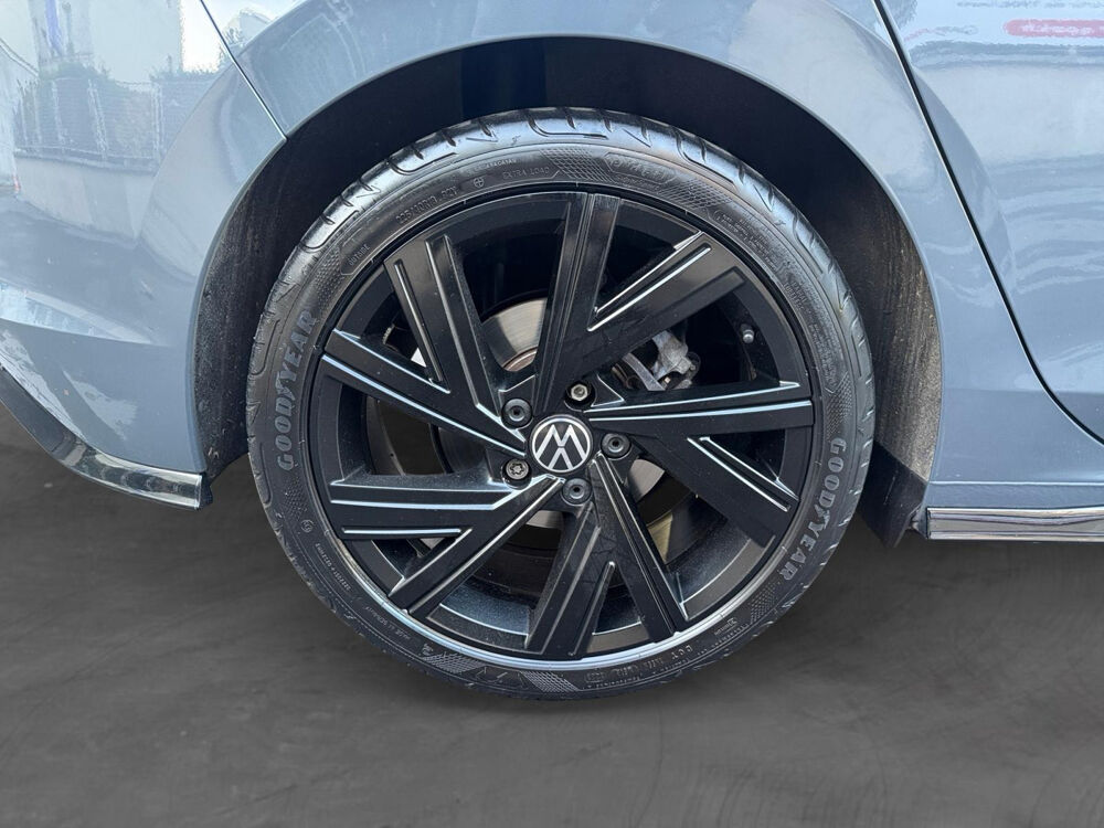 Golf 1.5 eTSi DSG7 R LINE 2024 occasion 75017 Paris