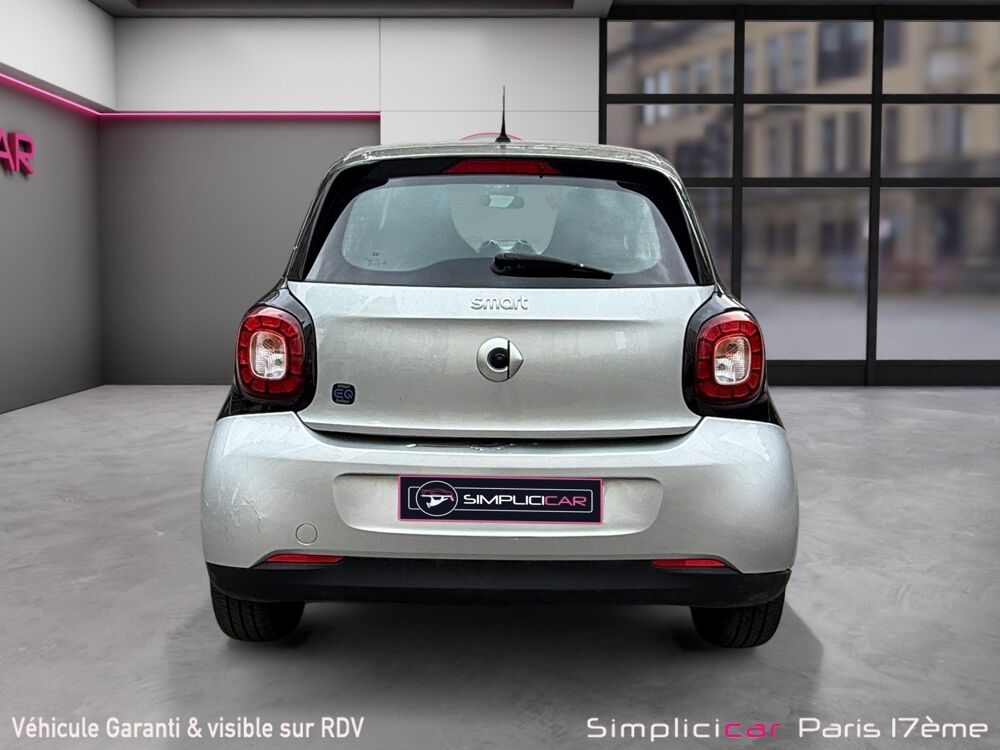 ForFour Forfour 0,82 ch Electrique BVA1 Passion 2019 occasion 75017 Paris