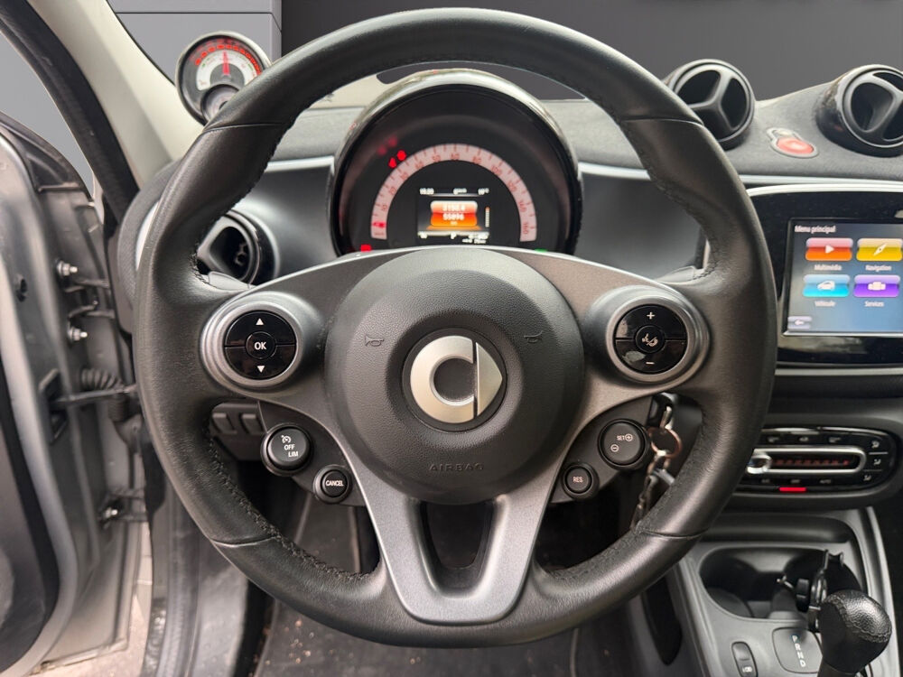 ForFour Forfour 0,82 ch Electrique BVA1 Passion 2019 occasion 75017 Paris