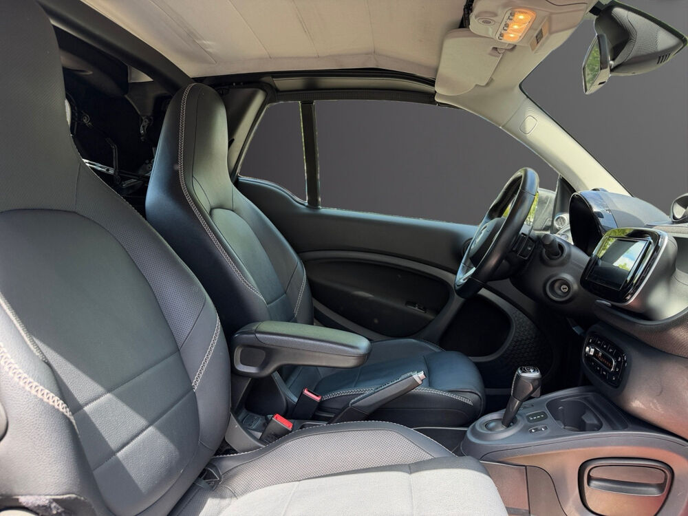 ForTwo Fortwo Coup&eacute; 0.9 109 ch S&S BA6 Brabus 2018 occasion 75017 Paris