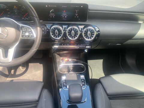 Classe A 200 7G-DCT Progressive Line 2018 occasion 75017 Paris