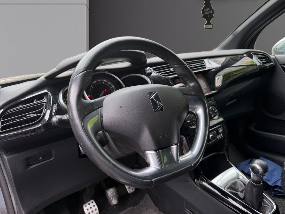 DS3 VTi 120 Airdream So Chic 2010 occasion 75017 Paris