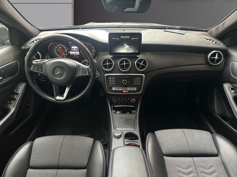 Classe GLA GLA 200 d 7-G DCT Business Edition 2017 occasion 75017 Paris