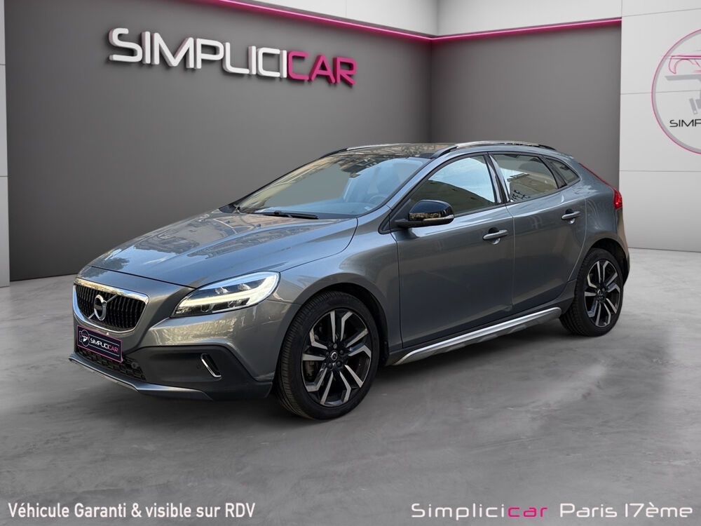 V40 Cross Country T3 152 Geartronic 6 Oversta Edition 2018 occasion 75017 Paris