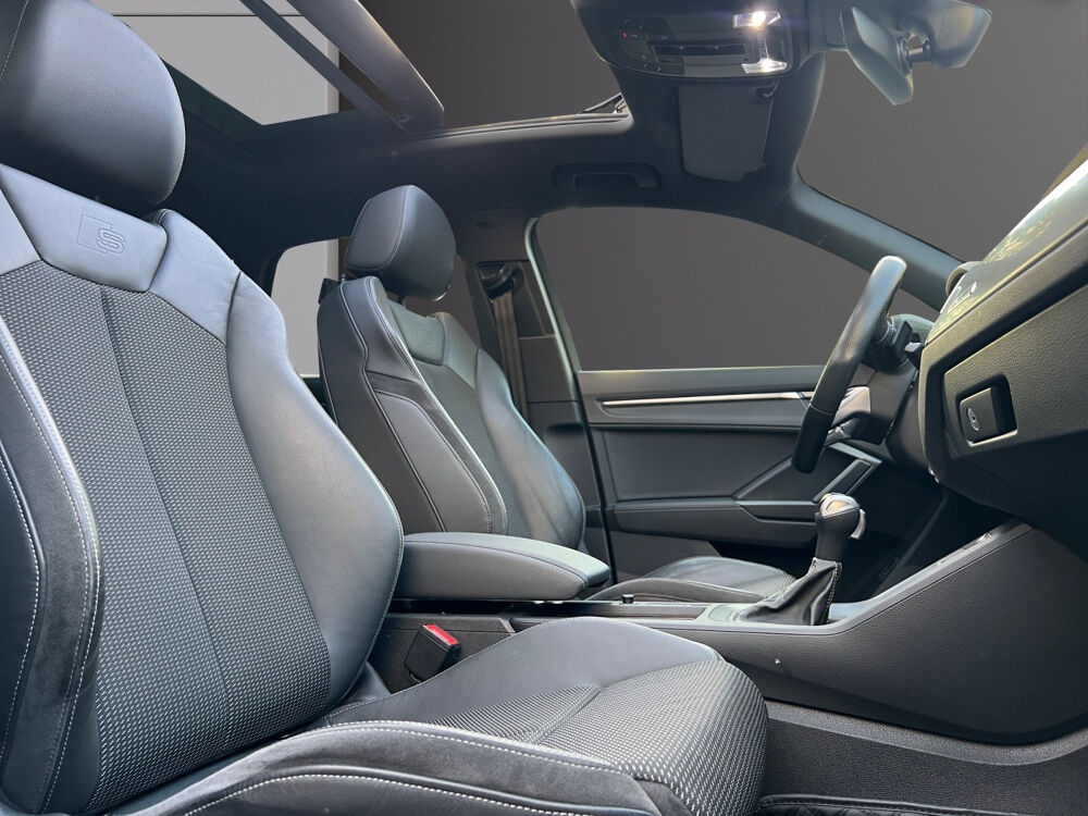 Q3 35 TFSI 150 ch S tronic 7 S line 2023 occasion 75017 Paris
