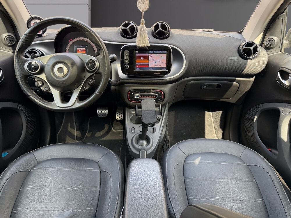 ForTwo Fortwo Coup&eacute; 0.9 90 ch S&S BA6 Prime 2017 occasion 75017 Paris