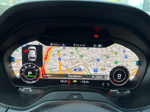 Q2 1.4 TFSI COD 150 ch S tronic 7 S Line 2017 occasion 75017 Paris