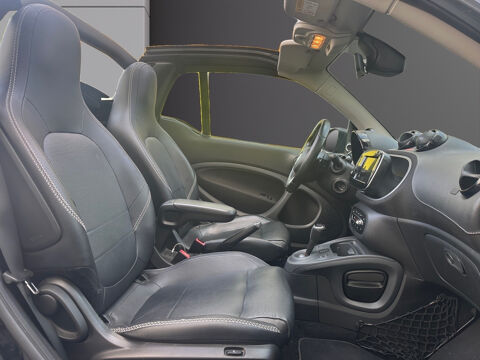 ForTwo Fortwo Cabrio 0.9 109 ch S&S BA6 Brabus Xclusive 2018 occasion 75017 Paris