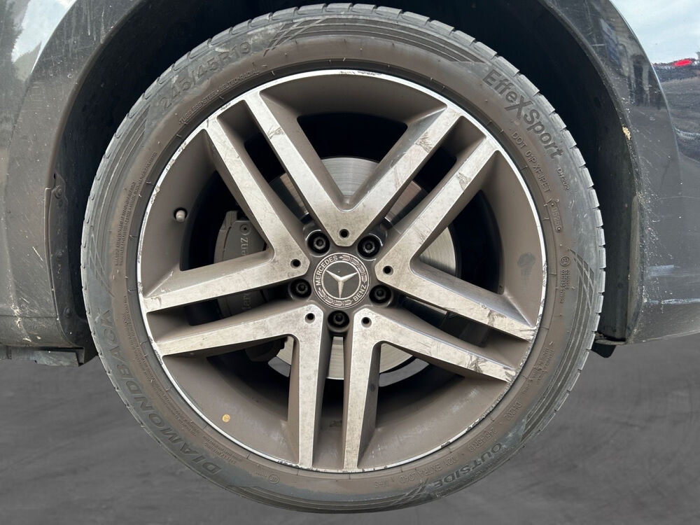 Classe V 250 1.9 CDI 16V 4MATIC 9G-TRONIC 190 cv EXTRA LONG 2021 occasion 75017 Paris