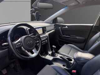 Sportage 1.6 CRDi 115 ISG 4x2 BVM6 Design 2019 occasion 75017 Paris