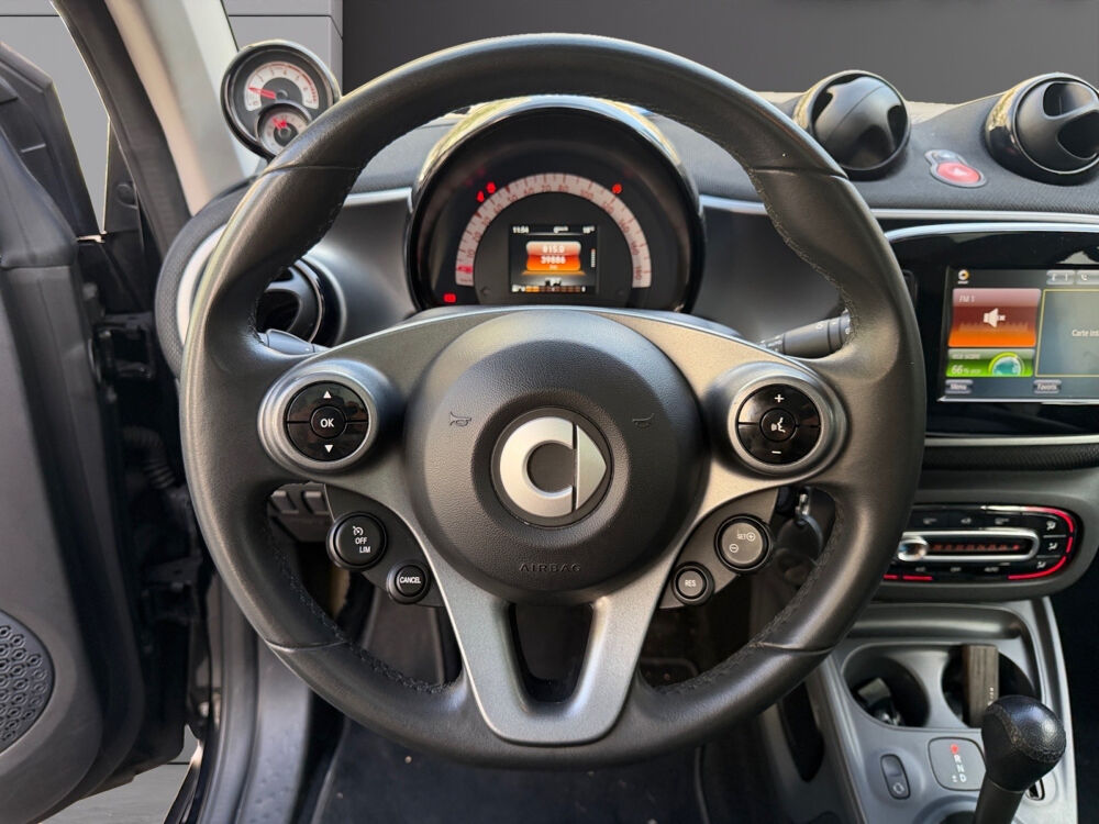 ForTwo Fortwo Coup&eacute; 0.9 90 ch S&S BA6 Prime 2015 occasion 75017 Paris