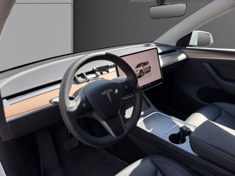 Model Y MODEL Y Standard RWD 2023 occasion 75017 Paris