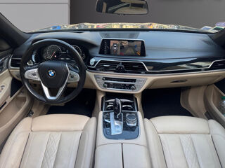 S&eacute;rie 7 740e iPerformance 326 ch Exclusive A 2016 occasion 75017 Paris