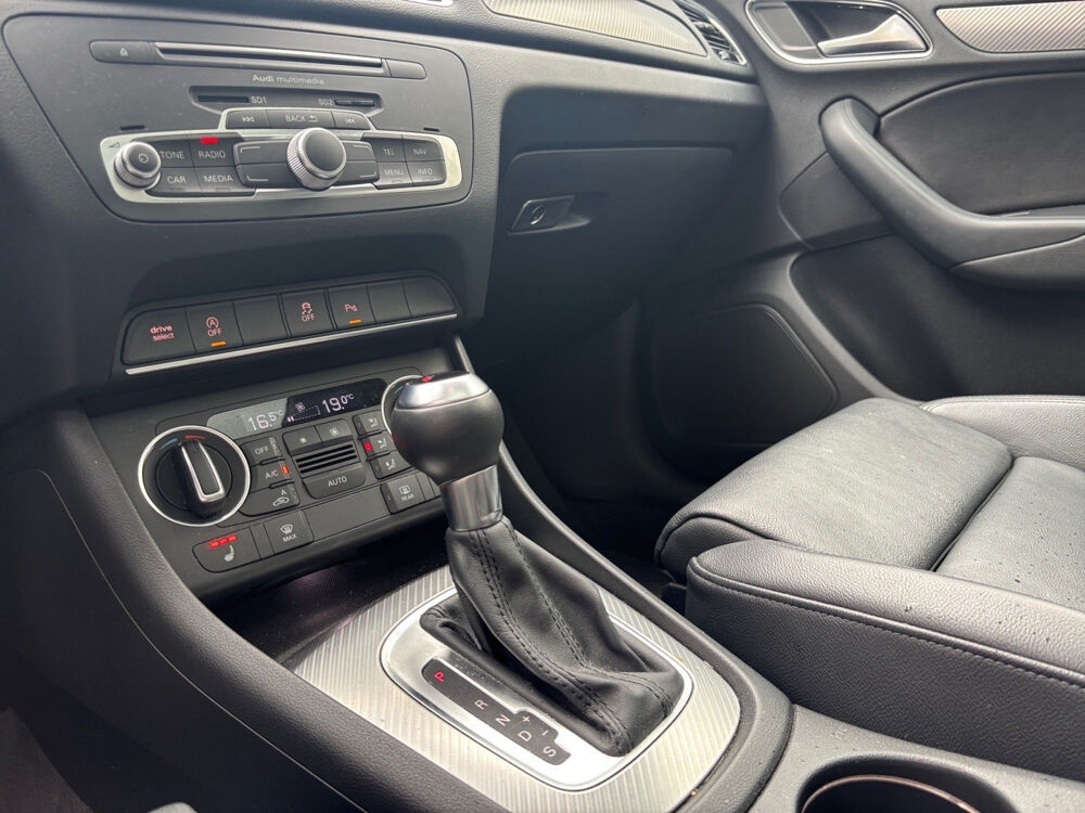 Q3 1.4 TFSI COD 150 ch S tronic 6 Ambition Luxe 2016 occasion 75017 Paris