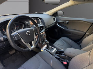 V40 Cross Country T3 152 Geartronic 6 Oversta Edition 2018 occasion 75017 Paris