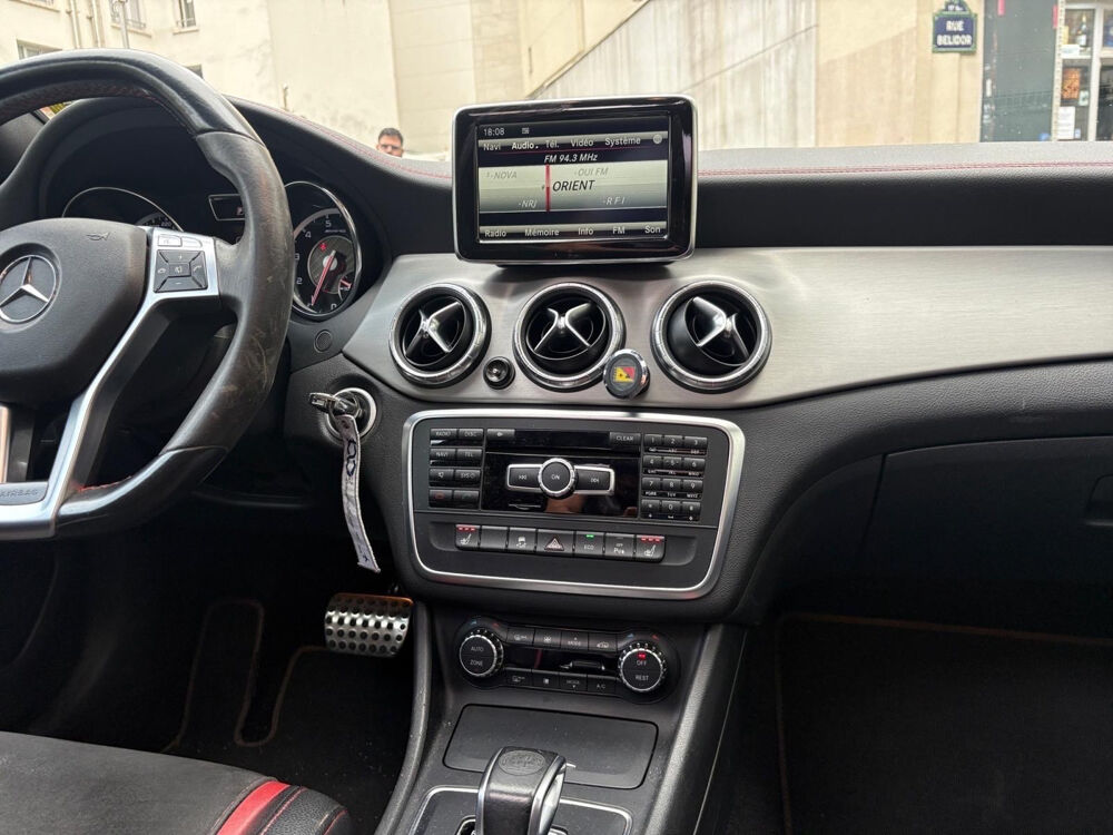 Classe CLA 45 AMG 4Matic Speedshift DCT A 2014 occasion 75017 Paris