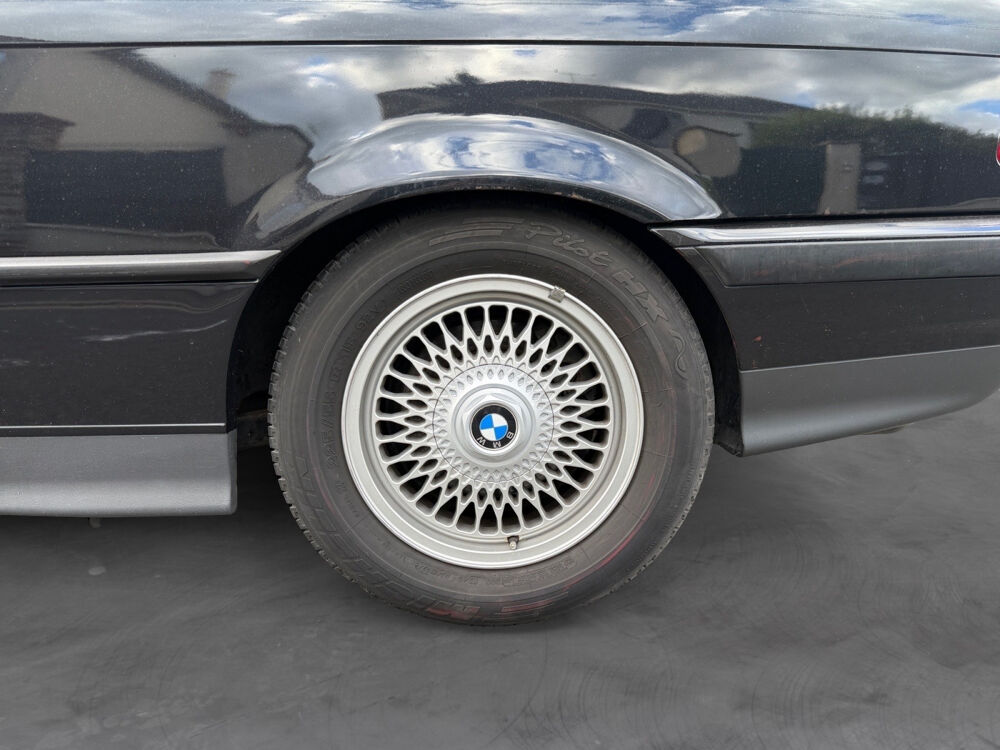 S&eacute;rie 3 325i A 1994 occasion 75017 Paris