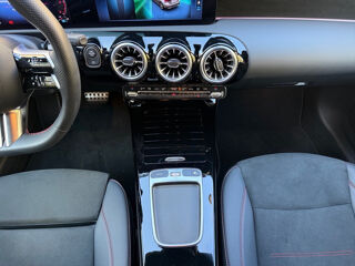 Classe A 200 d 8G-DCT AMG Line 2025 occasion 75017 Paris