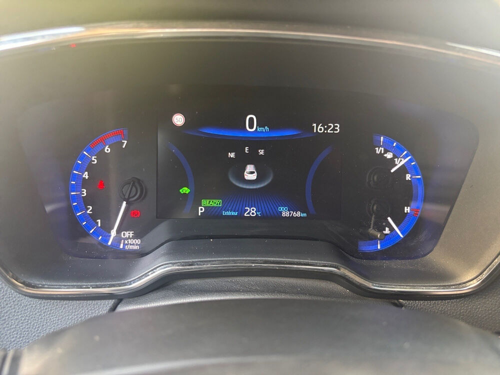 Corolla Hybride 122h Dynamic 2021 occasion 75017 Paris