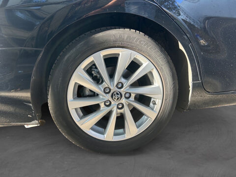 Camry Hybride 218ch 2WD Dynamic 2023 occasion 75017 Paris